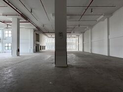 Thyssen Haniel Logistics Centre (D16), Warehouse #464657711